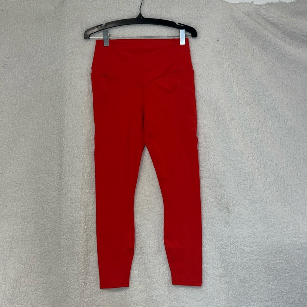 Fabletics crop leggings